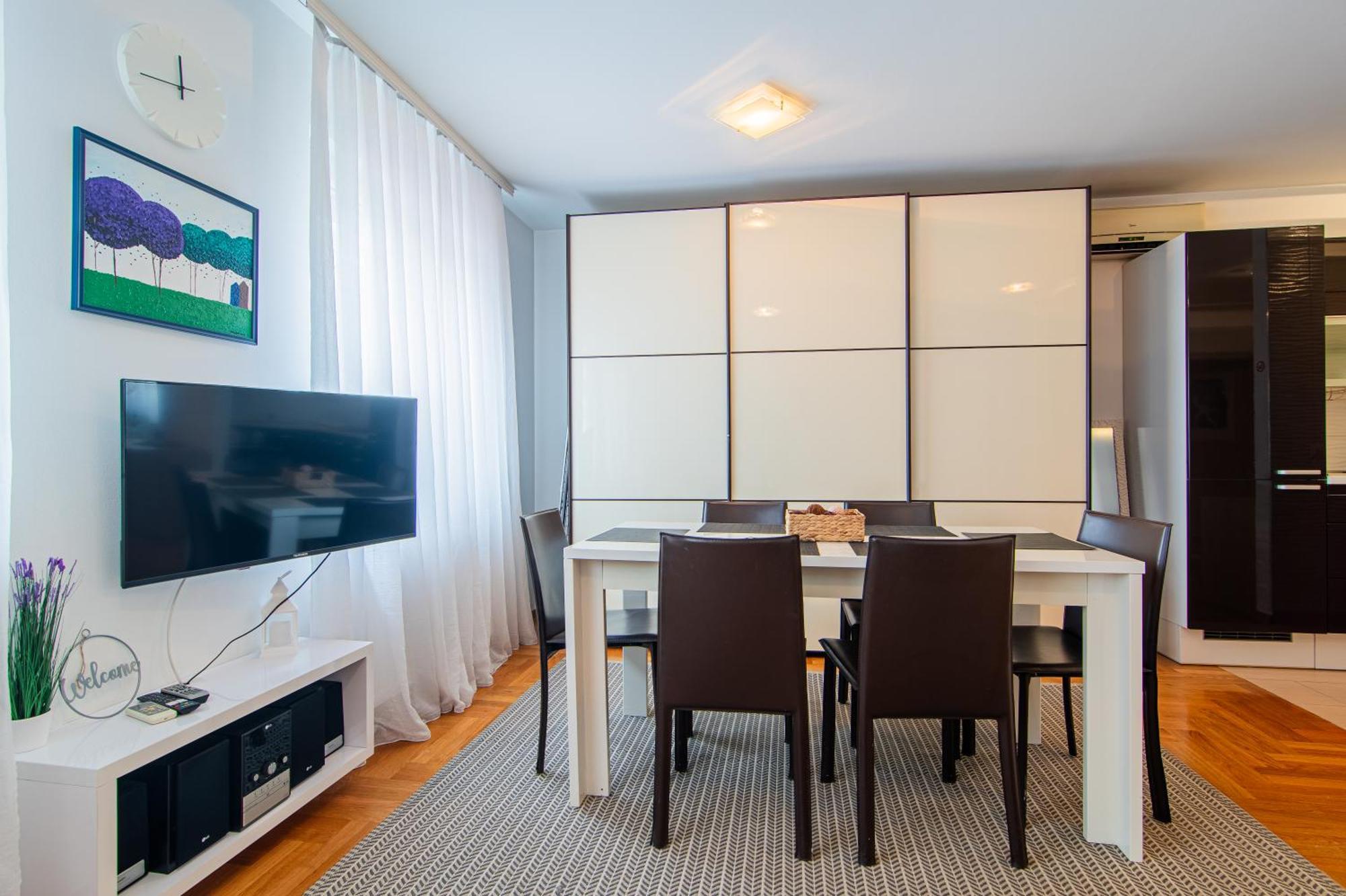 Flexible Selfcheckins 97 - Zagreb - Garden - Parking- Loggia - 2 Bedrooms 外观 照片